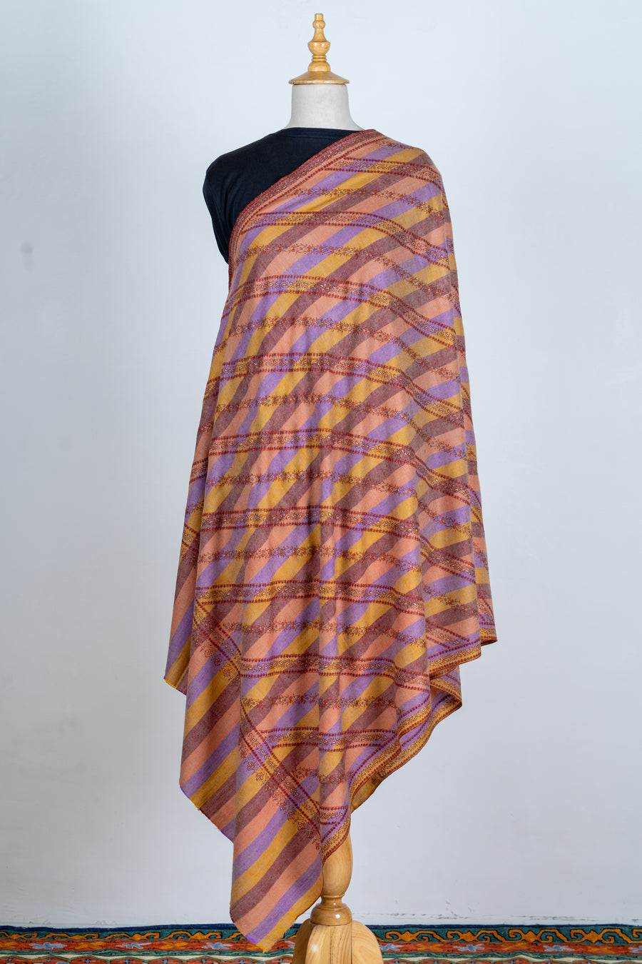 Gulnaar Baadal – Handcrafted Multistrip Pashmina Shawl