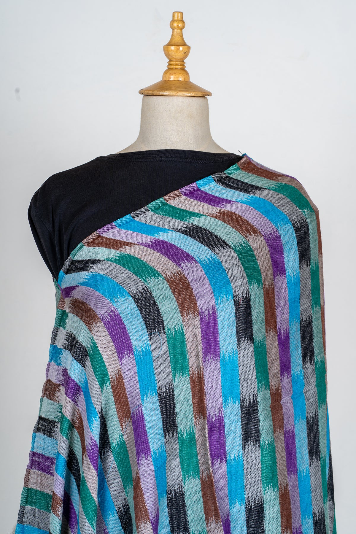 Midnight Mosaic: Merino Wool Stole in 120 Count Weave