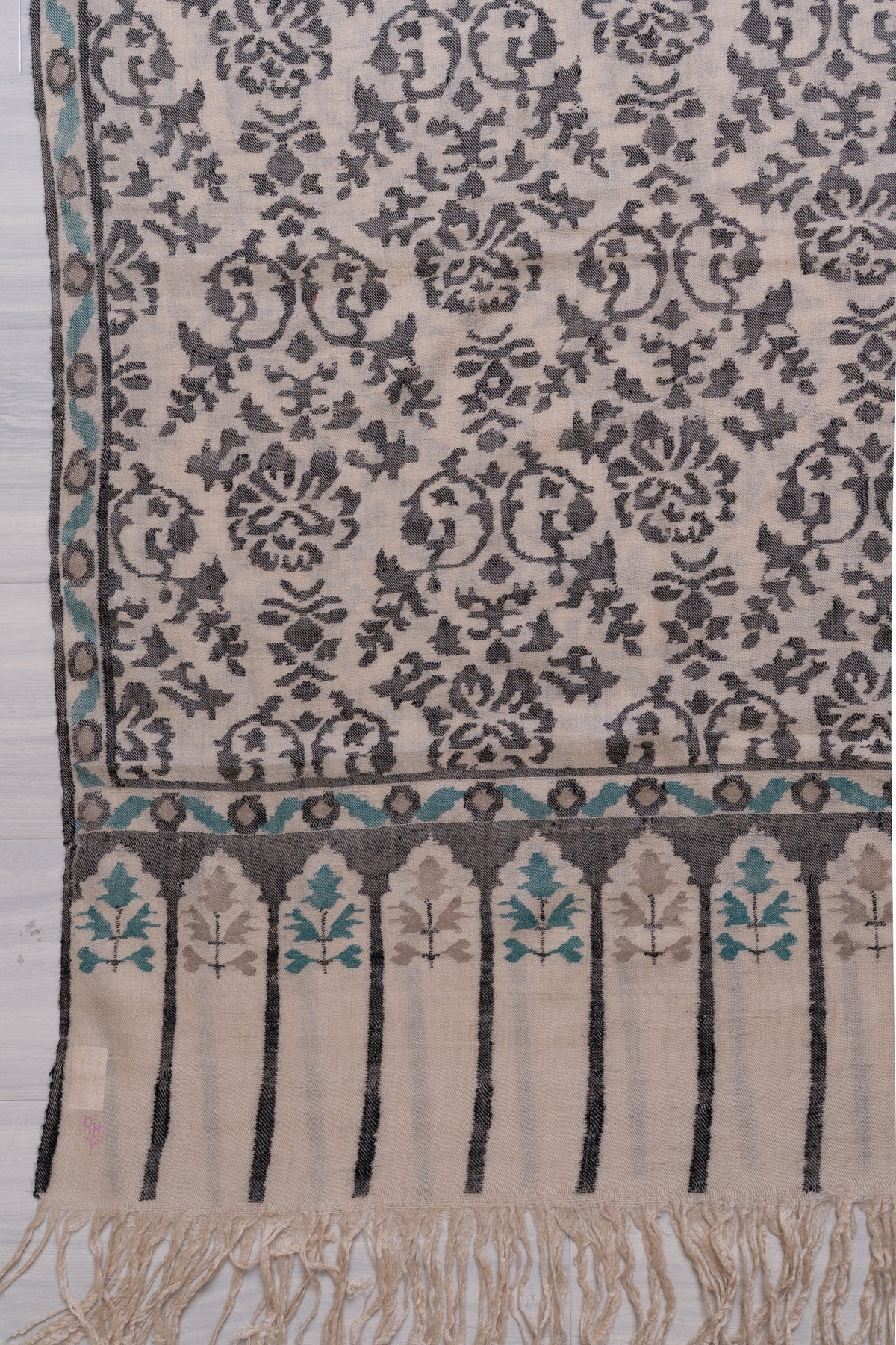 2.5 Yards Hand Woven Pure Pashmina Kani Shawl