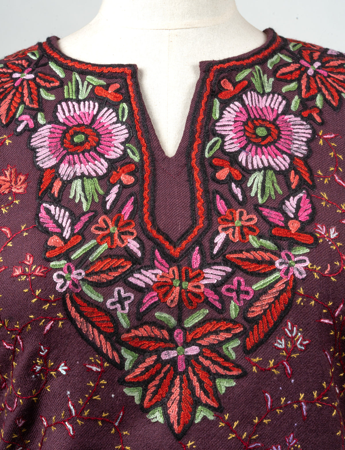 Noor Garden Sozni Hand Embroidered Fine Merino Wool Pheran