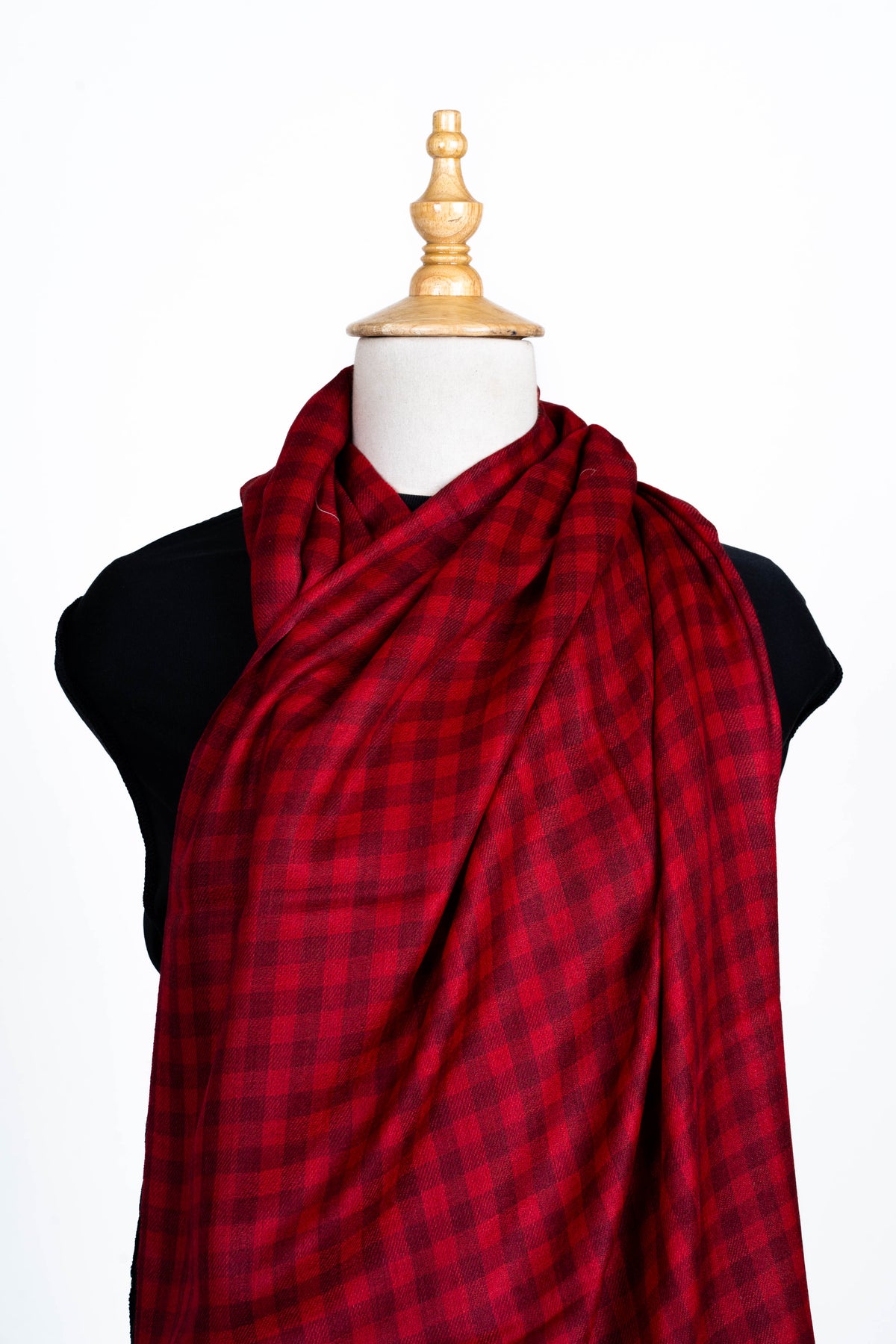 Crimson Checks: Merino Wool Stole in Bold Red Hues