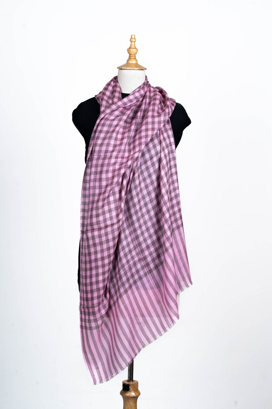 Dusky Blossom: Checked Merino Wool Stole in Mauve and Lavender