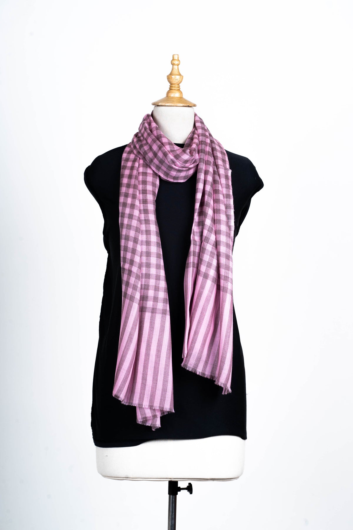 Dusky Blossom: Checked Merino Wool Stole in Mauve and Lavender