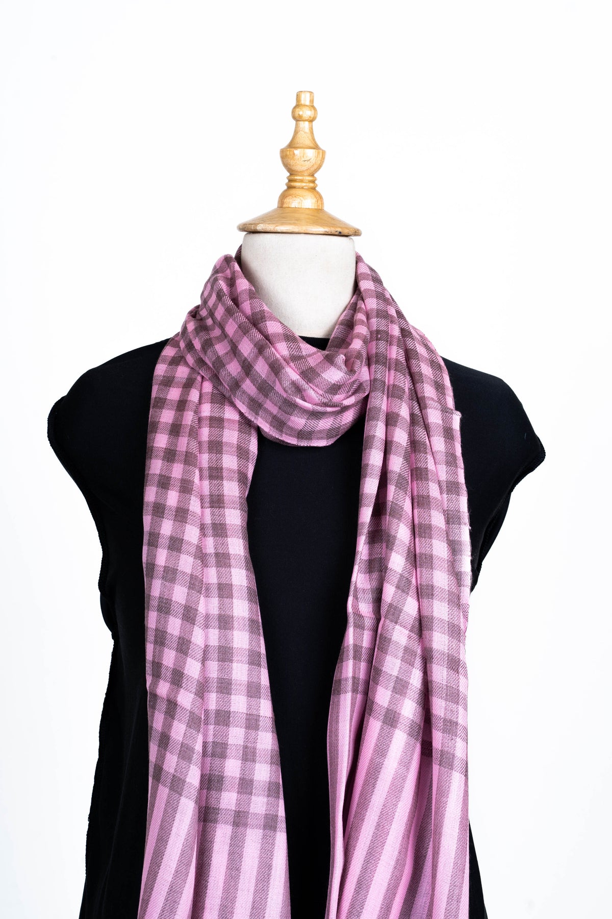 Dusky Blossom: Checked Merino Wool Stole in Mauve and Lavender
