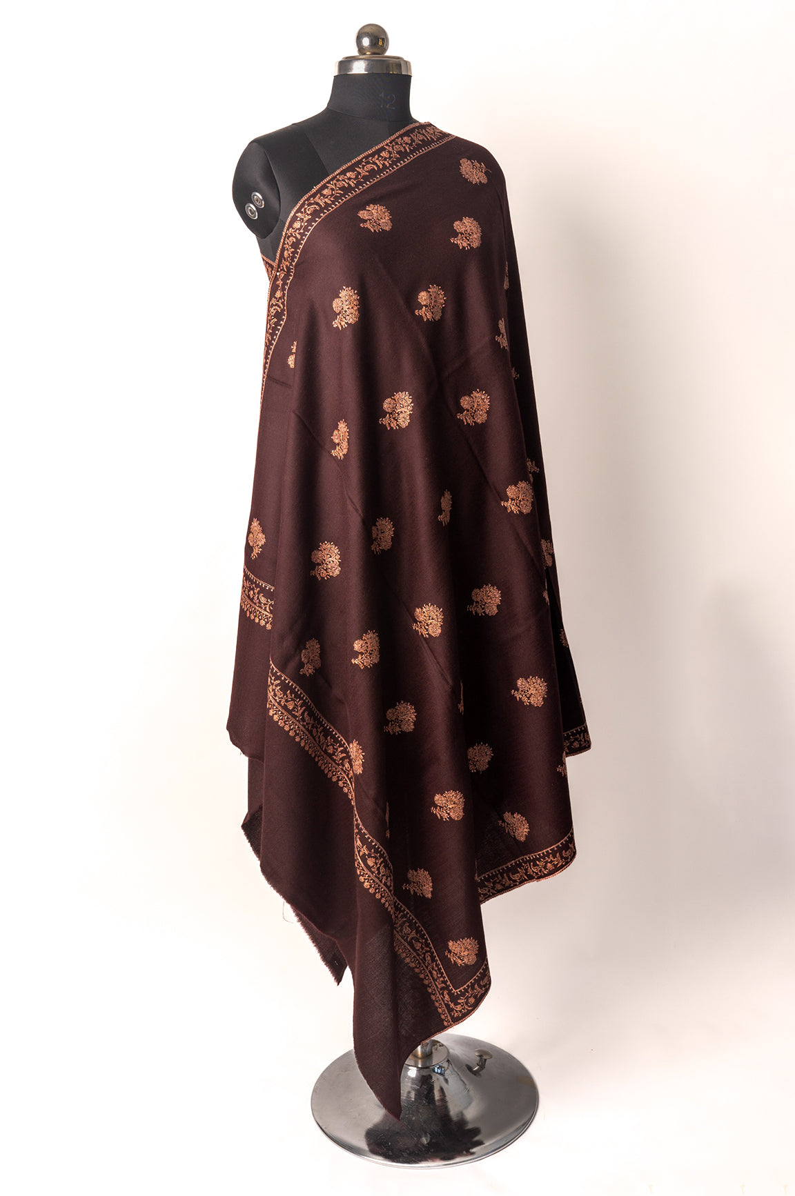 Royal Decadence: Hand Embroidered Merino Wool Sozni Shawl – KashmKari