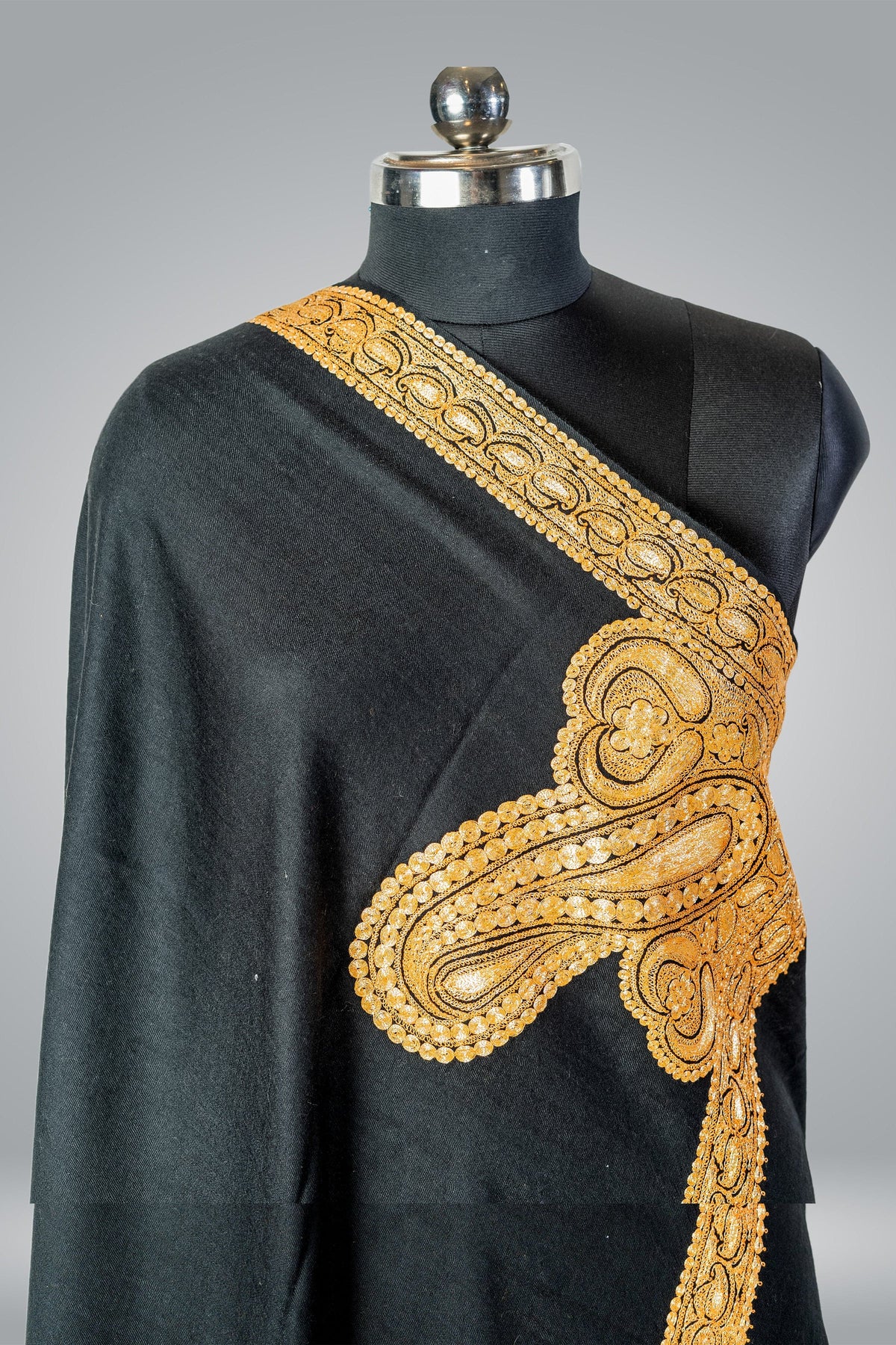 Paisley-Embroidered Fine Merino Wool Shawl