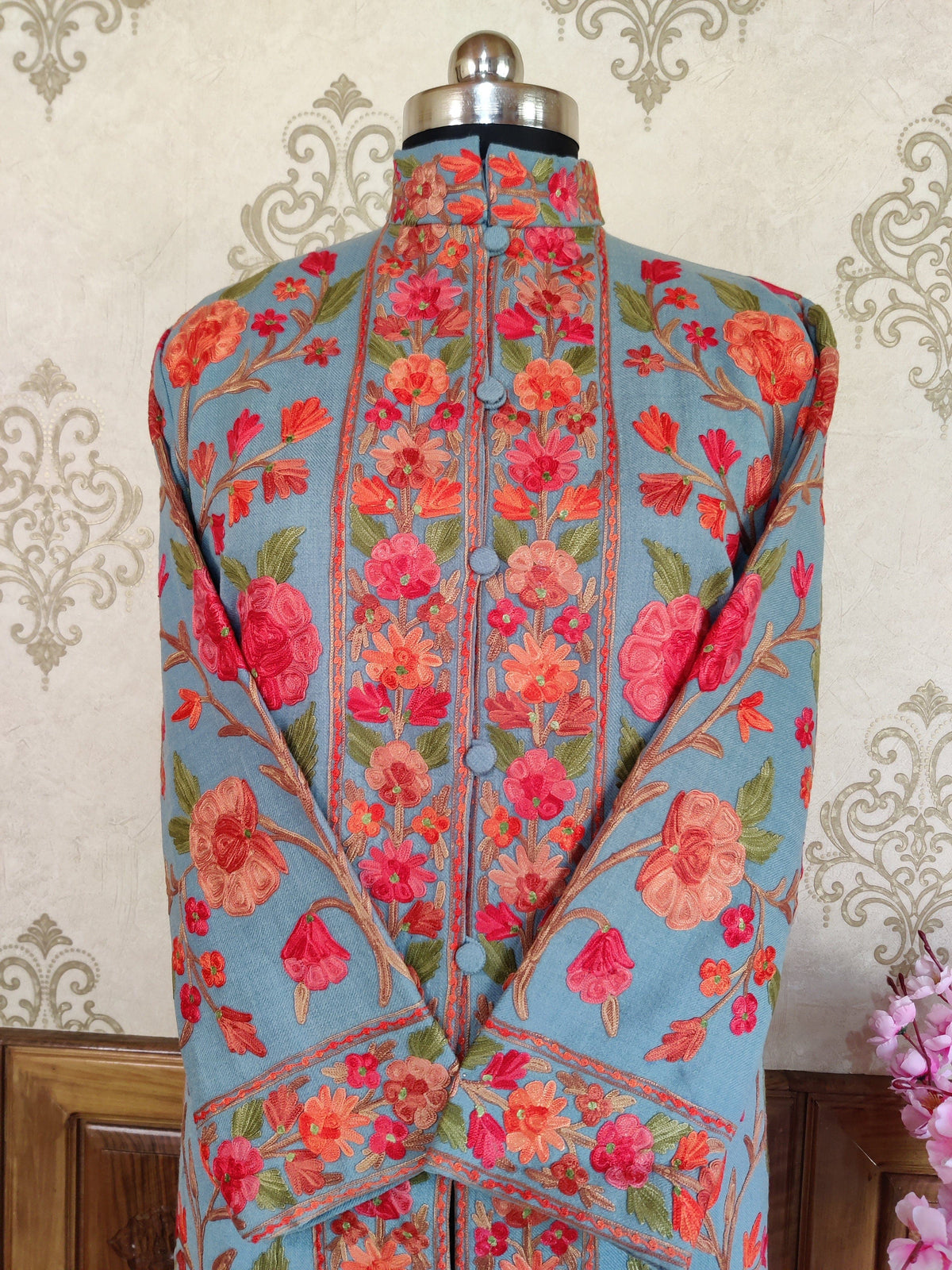 Kashmiri Floral Embroidered Coat Jacket KashmKari Get Kashmiri coat With Bohemian Embroidery at best price Online | Kashmir Thread