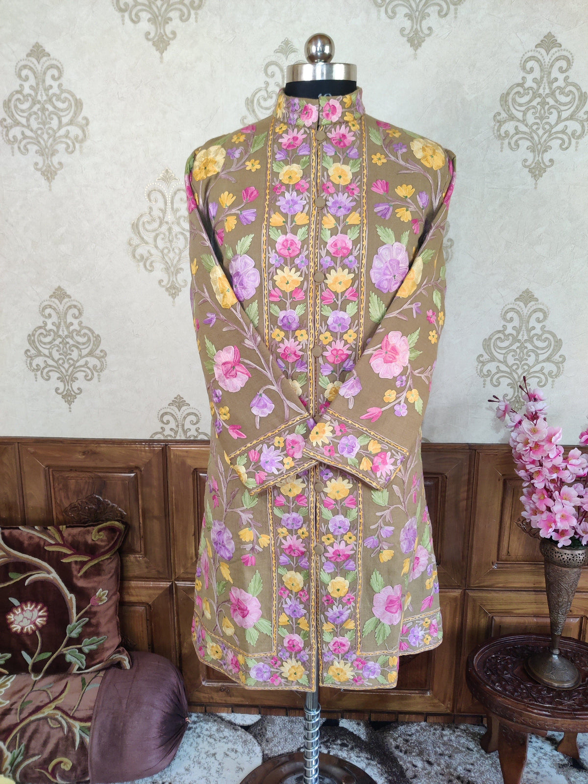 Kashmiri Floral Embroidered Coat Jacket KashmKari Get Kashmiri coat With Bohemian Embroidery at best price Online | Kashmir Thread