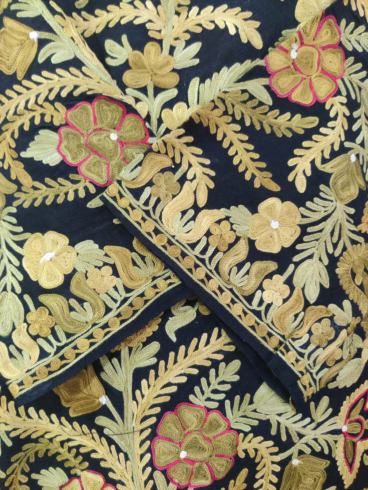 Black Kashmiri Pheran With All over Aari Embroidery in Yellow Floral Design Pheran KashmKari Buy Kashmiri Phiran Aari Embroidery Online at a Friendly Price | Kashmir Thread