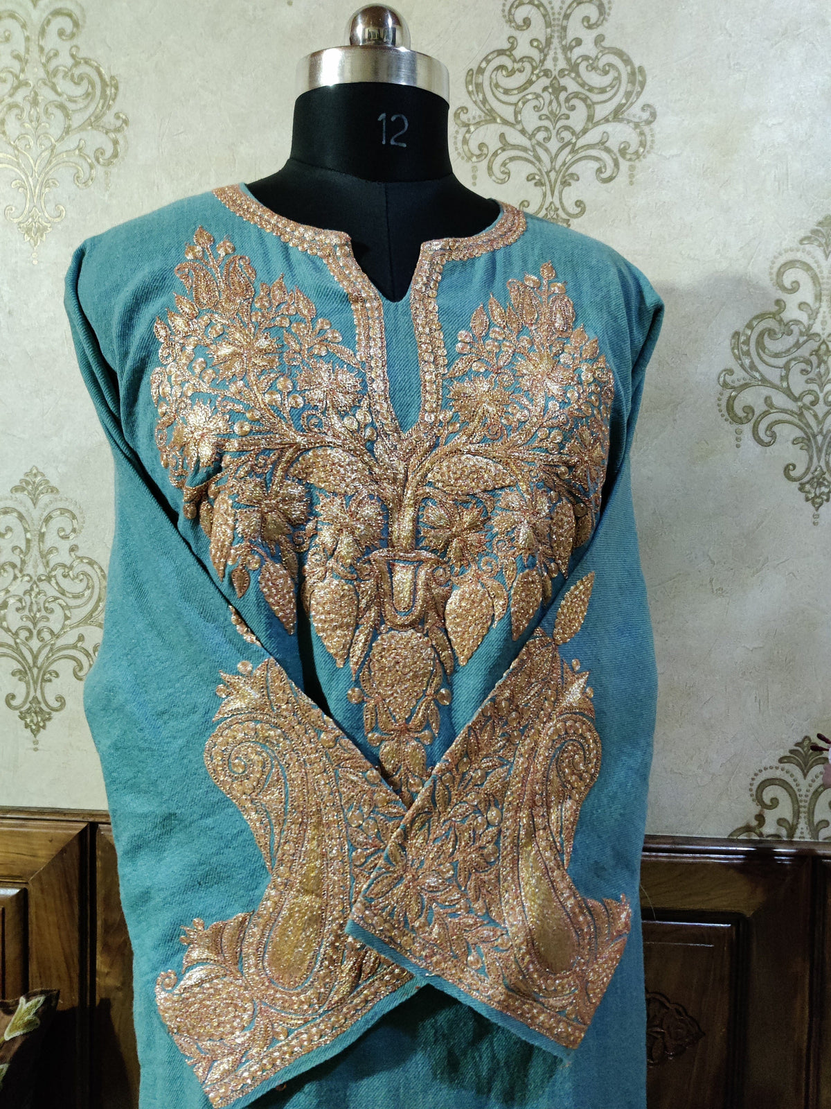 Kashmiri Woolen Pheran with Golden Tilla Embroidery Pheran KashmKari Buy Kashmiri Phiran Aari Embroidery Online at a Friendly Price | Kashmir Thread