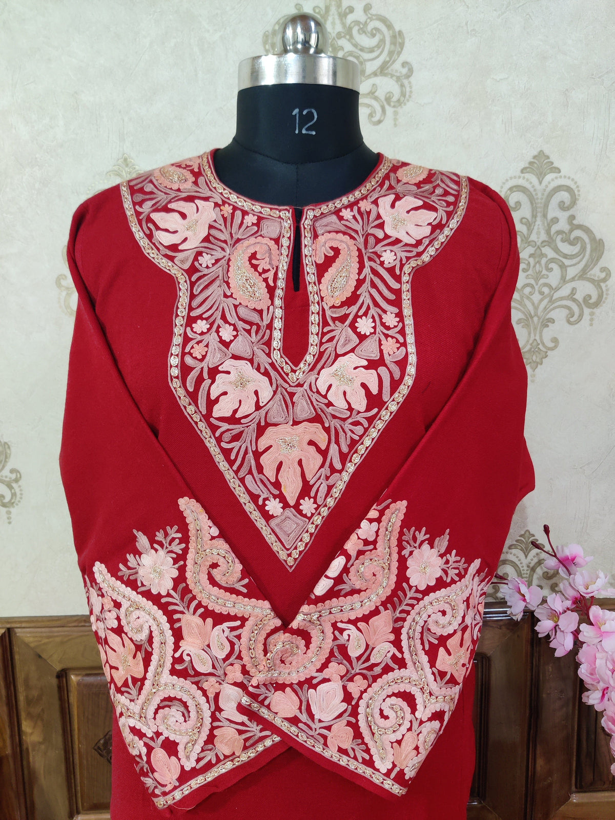 Kashmiri Woolen Pheran with mix of Tilla & Aari Embroidery Pheran KashmKari Buy Kashmiri Phiran Aari Embroidery Online at a Friendly Price | Kashmir Thread