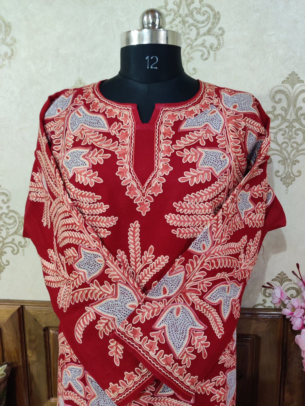 Kashmiri Woolen Pheran with mix of Zari & Aari Embroidery Pheran KashmKari Buy Kashmiri Phiran Aari Embroidery Online at a Friendly Price | Kashmir Thread