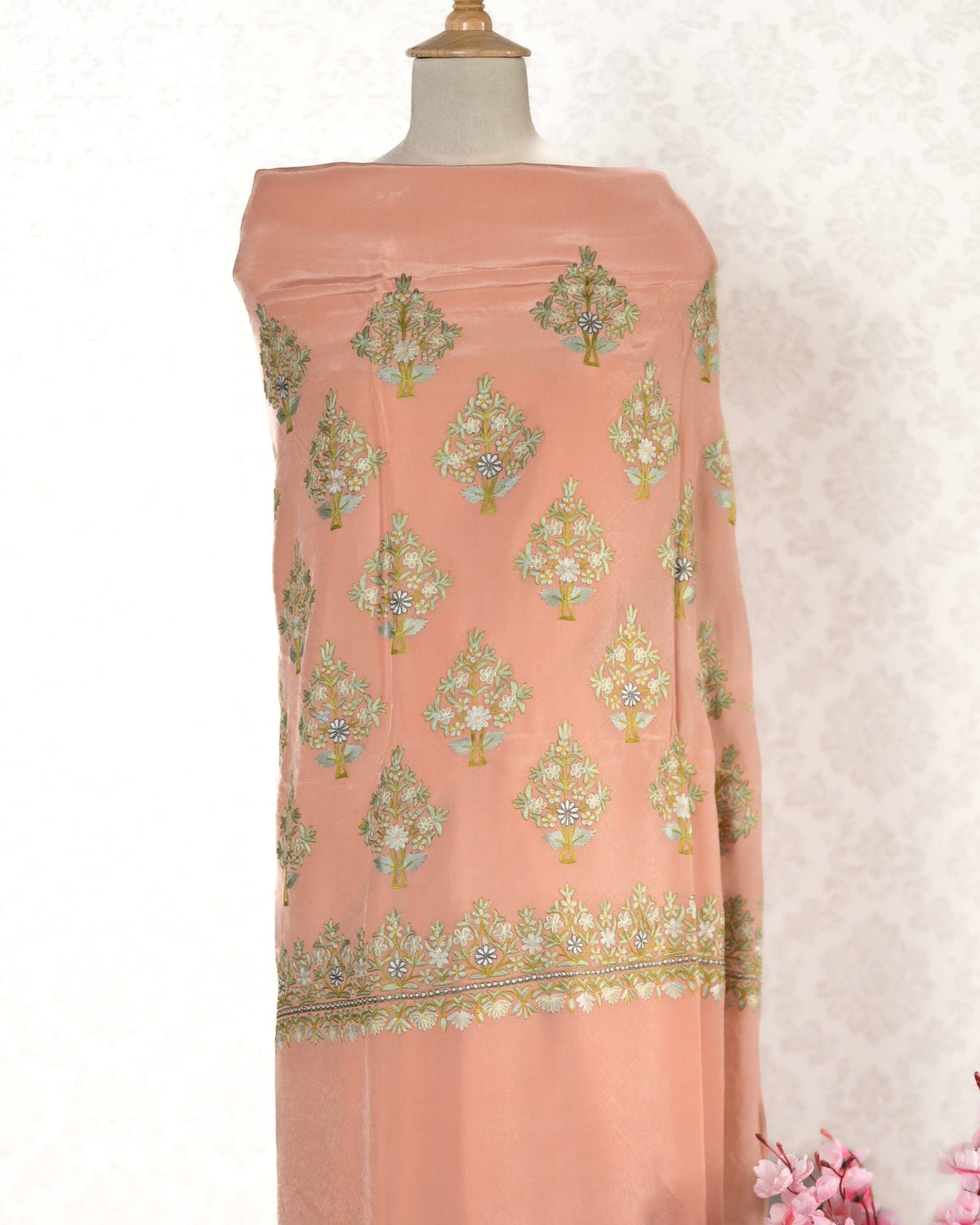 Peach Kashmiri Pure Crepe Aari Embroidery Saree - KashmKari
