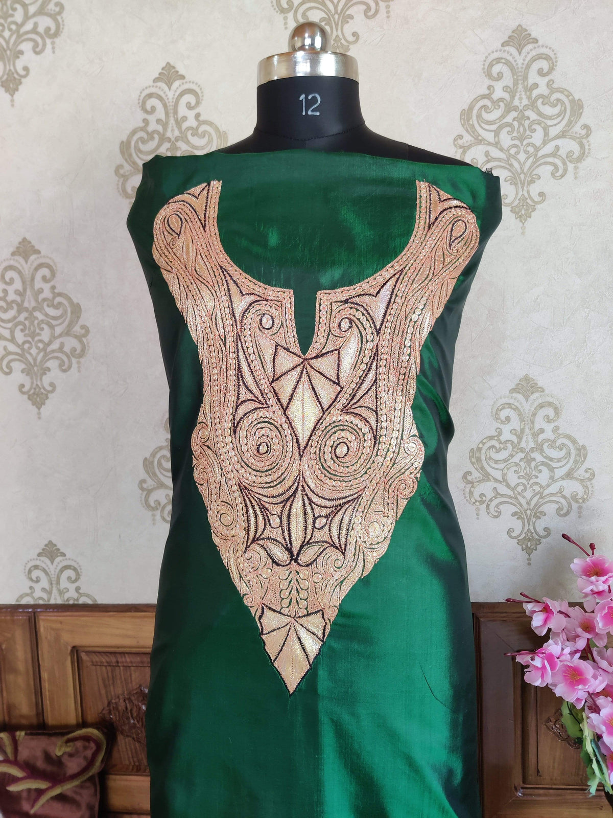 Kashmir Thread Summer Suit Pure Silk Kashmiri Suit Three-Piece With Tilla Embroidery