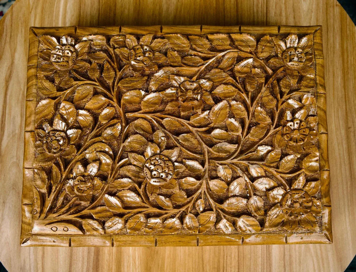 A Guide to Luxury Kashmiri Gifting
