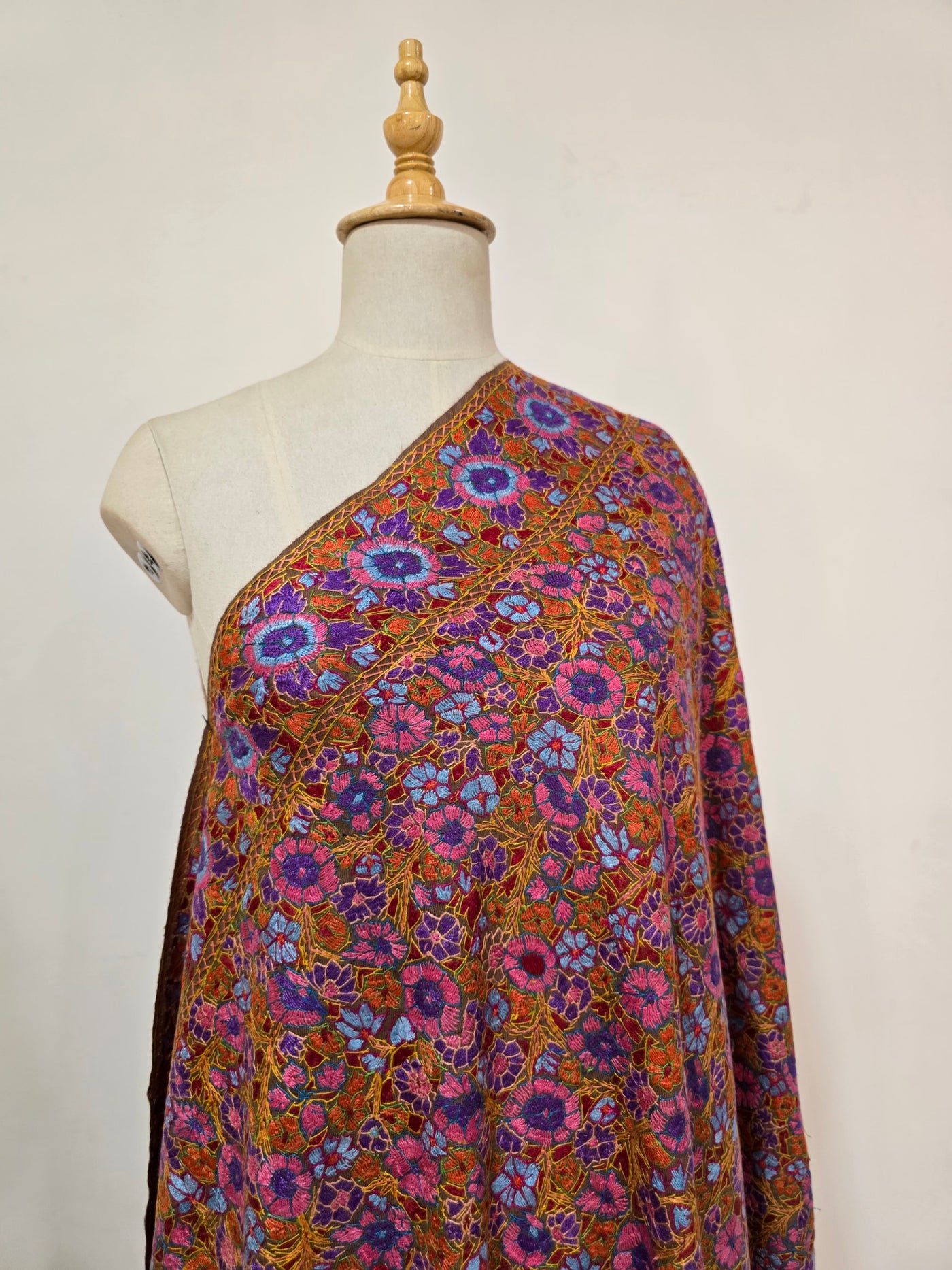 Gul-e-Bahar – Multicolor Sozni Hand-Embroidered Merino Shawl