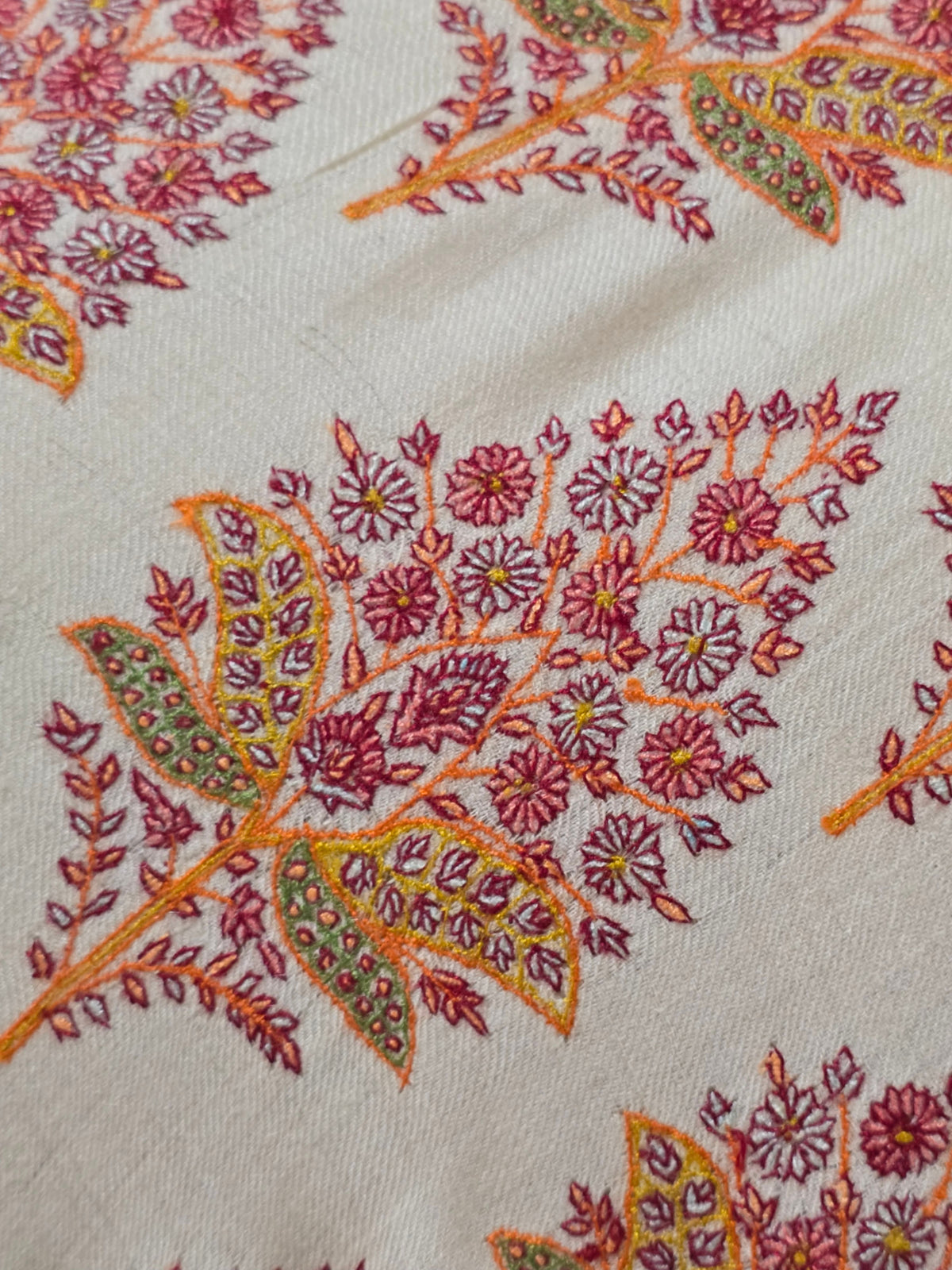 Pure Pashmina 3 Yards Autumn Petal Glow: Sozni Hand Embroidered