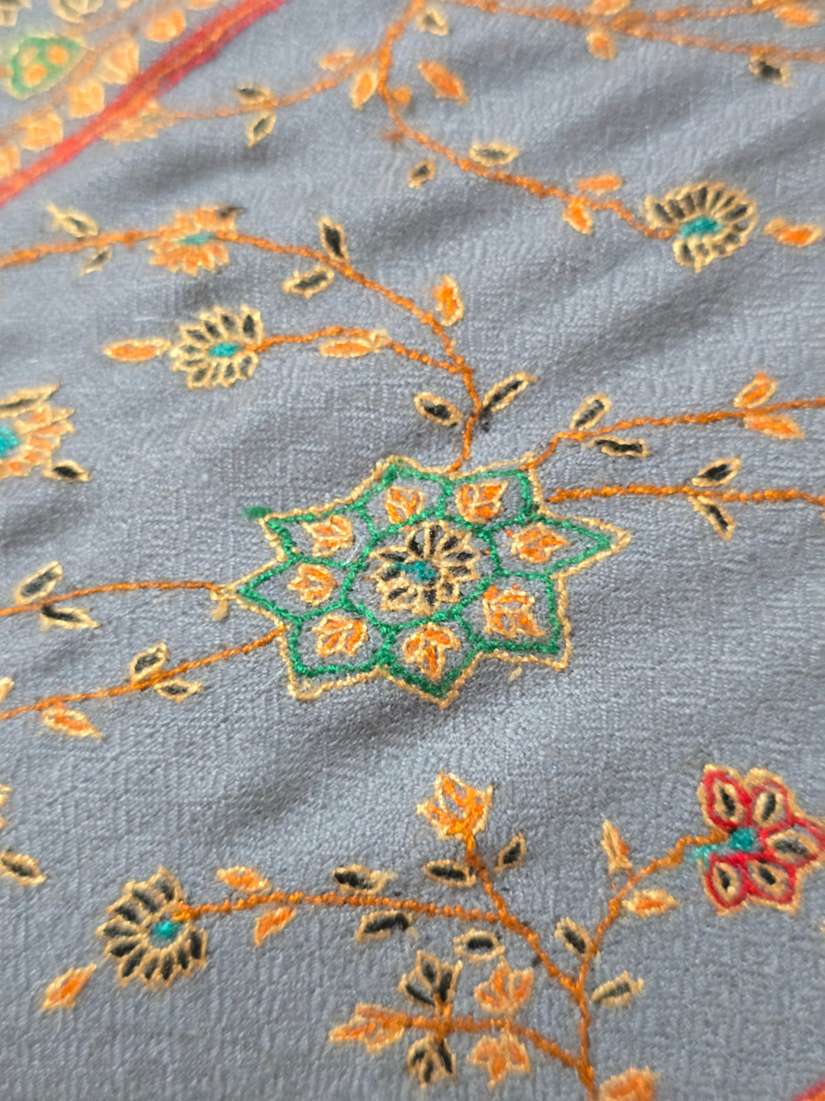 Pure Pashmina 3 Yards with Pure Silk Sozni thread Hand Embroidered