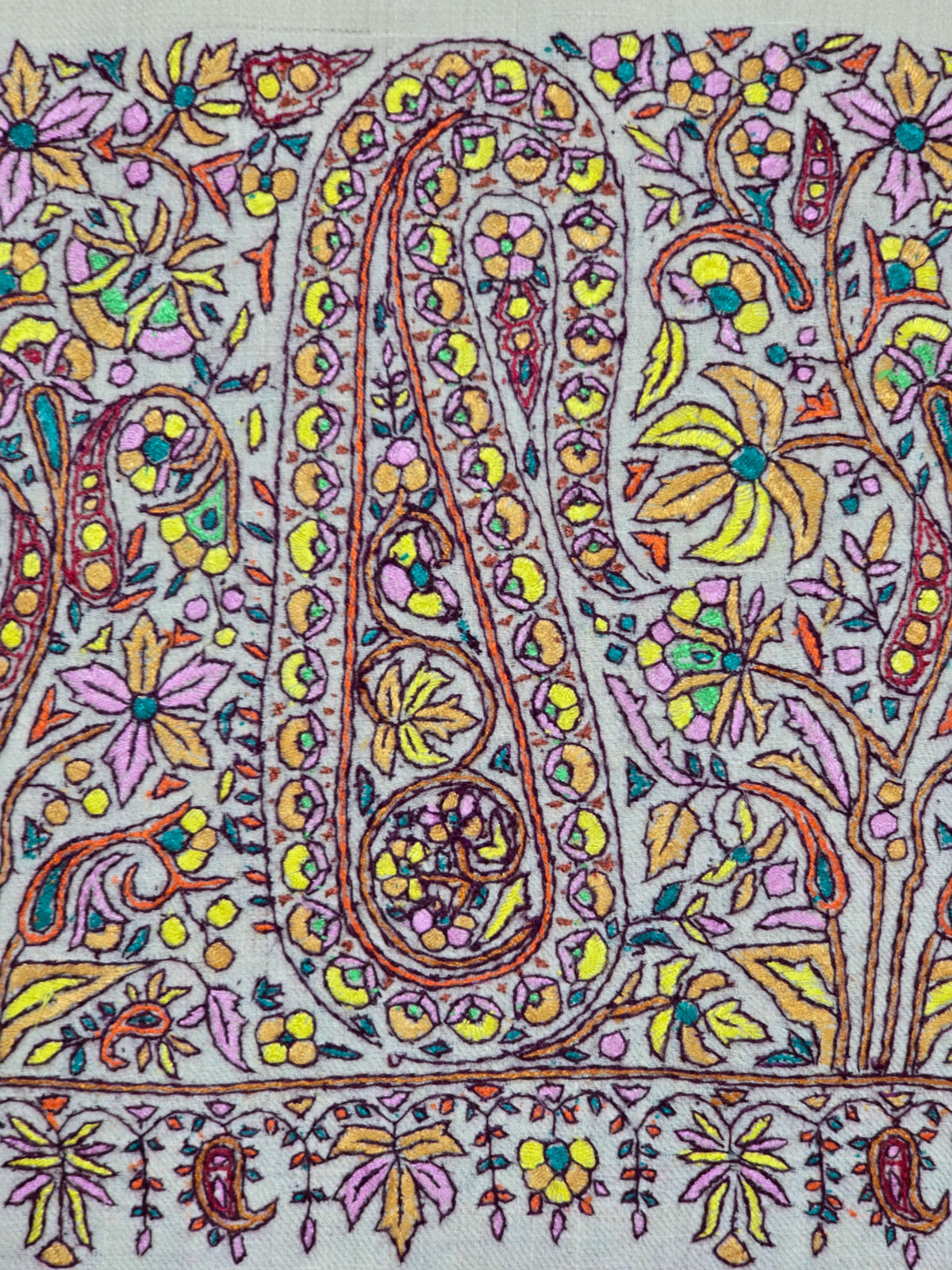 Meadow Paisley Grace: Hand Embroidered Pure Pashmina Shawl