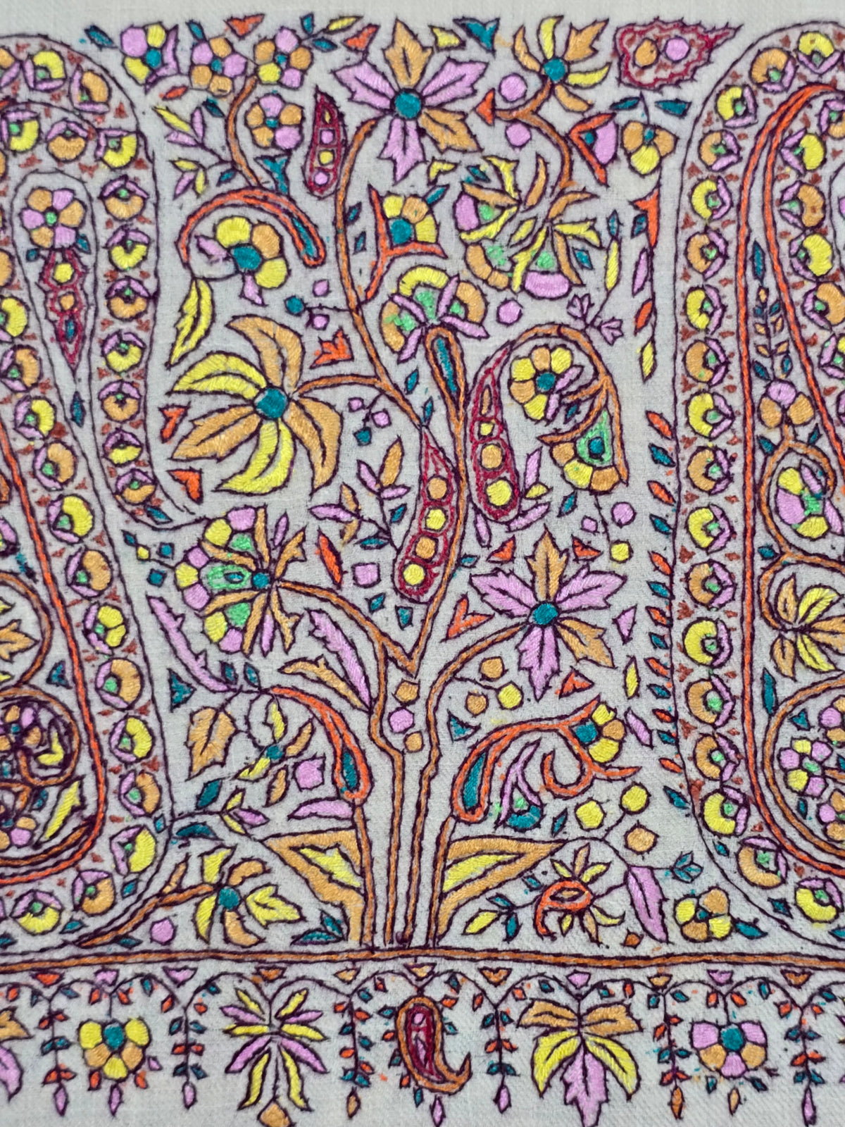 Meadow Paisley Grace: Hand Embroidered Pure Pashmina Shawl