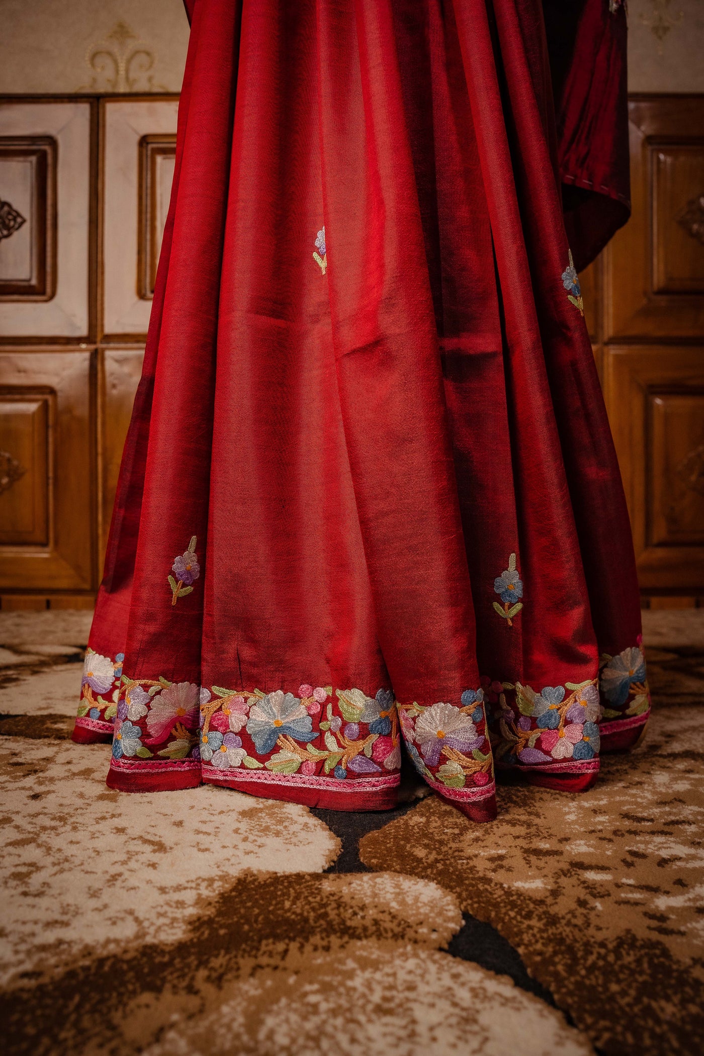 Maroon Splendor: Kashmiri Pure Silk Saree with Hand Aari Embroidery - KashmKari
