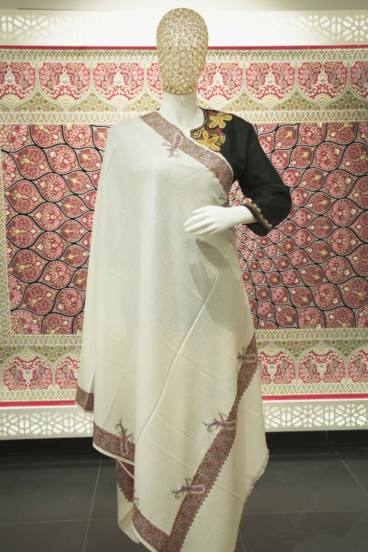 Kashmiri Splendor Hand Embroidered Merino Wool Sozni Shawl