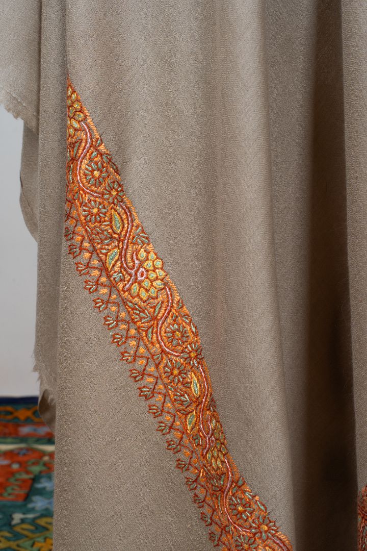 2.5 Yards | Sunehri Daaman — Sozni Hand-Embroidered Shawl in Desert Beige