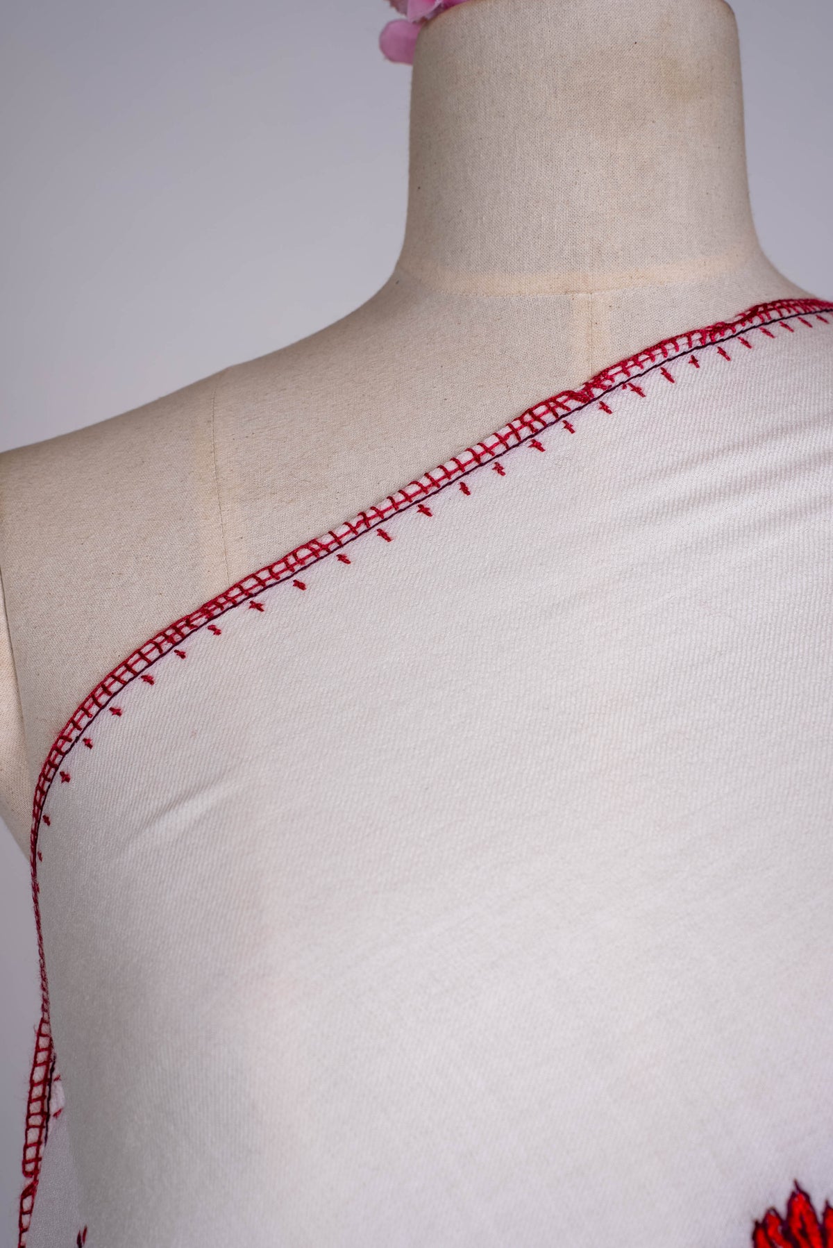 Fine Merino Wool Aari Hand Embroidered Scarf with Red Floral Buti Motifs