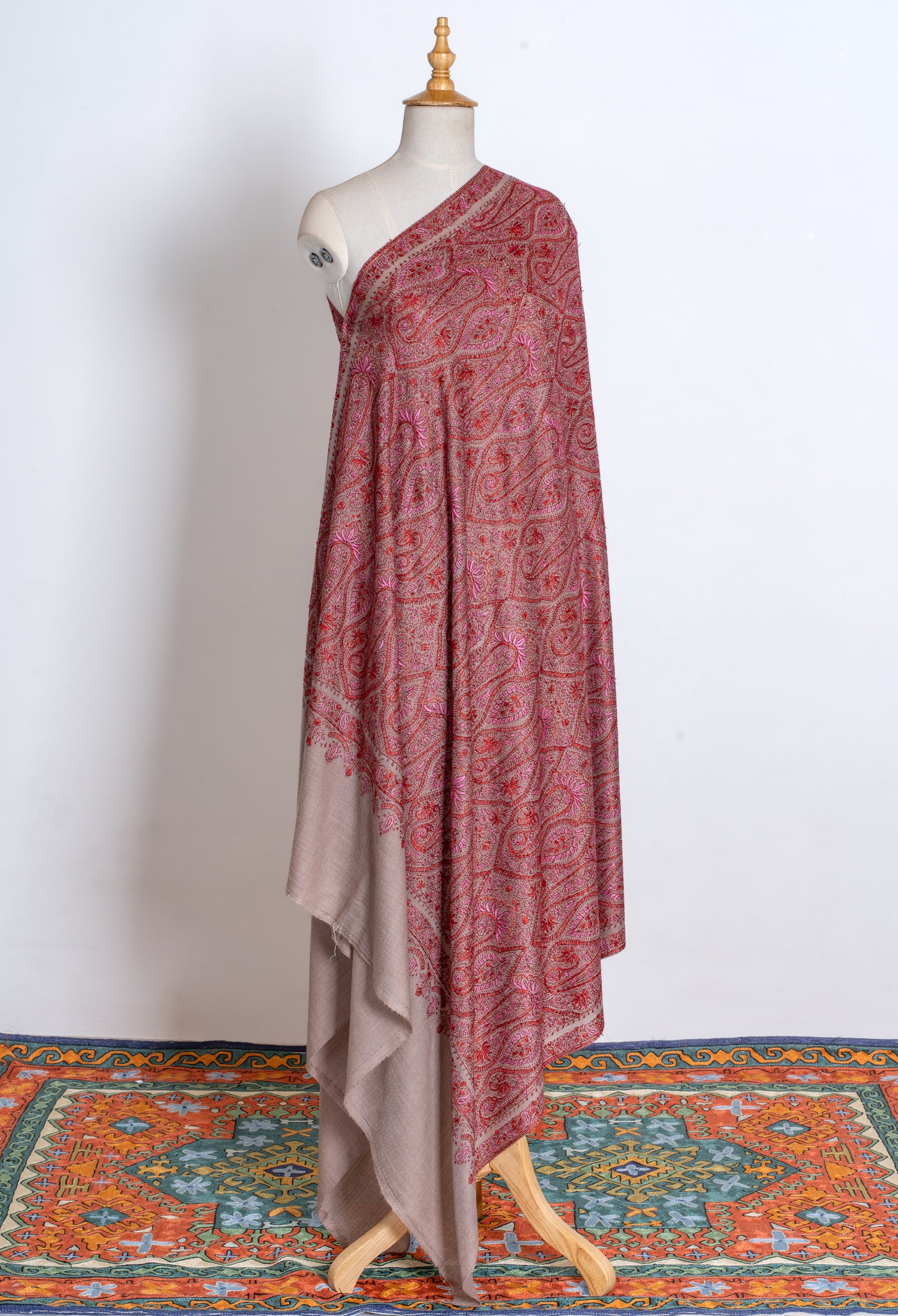 2.5 Yards | Gulnaar-e-Banafsha — Sozni Hand-Embroidered Jamawar Shawl in Beige with Red & Rose Hues