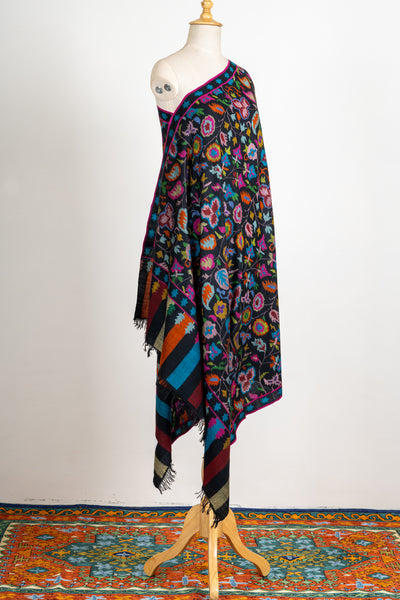 Midnight Bloom: Pure Pashmina with Kani Floral Motifs