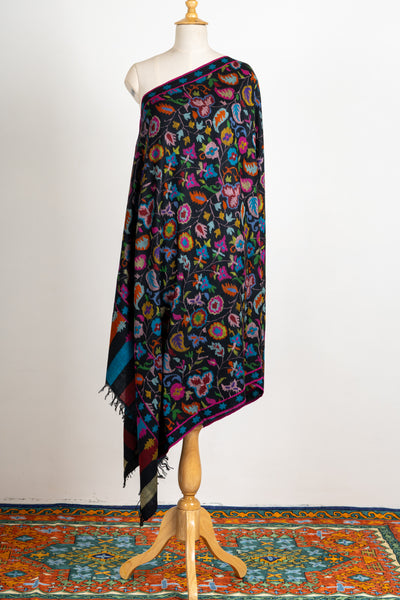 Midnight Bloom: Pure Pashmina with Kani Floral Motifs