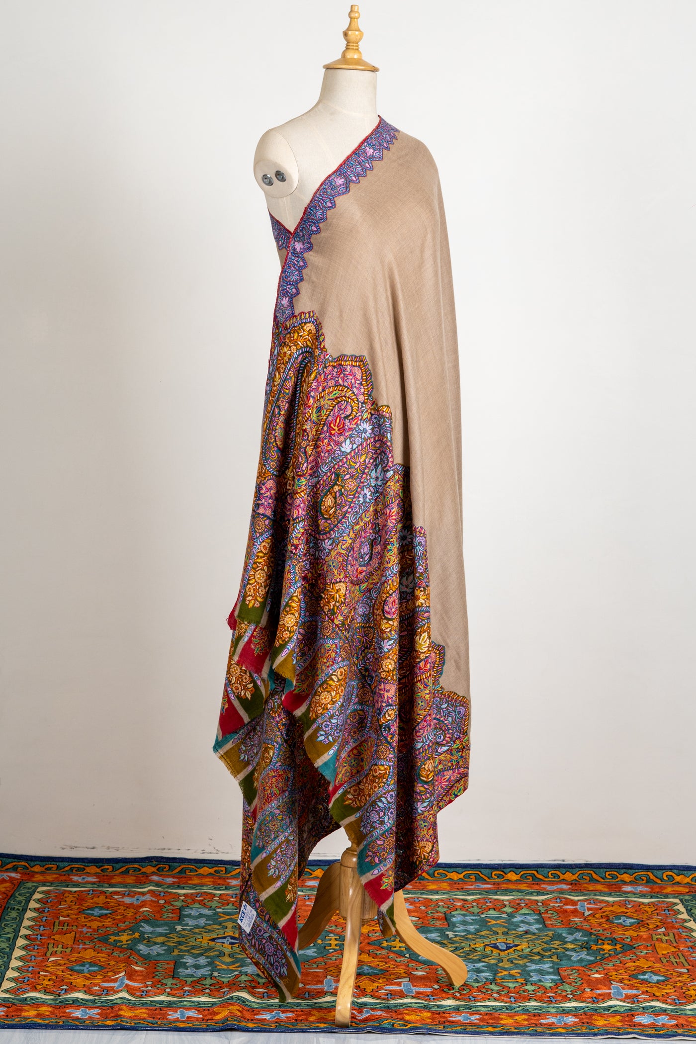 Kalamkari: Beige Splendor Pure Pashmina Hand-Embroidered Sozni Shawl