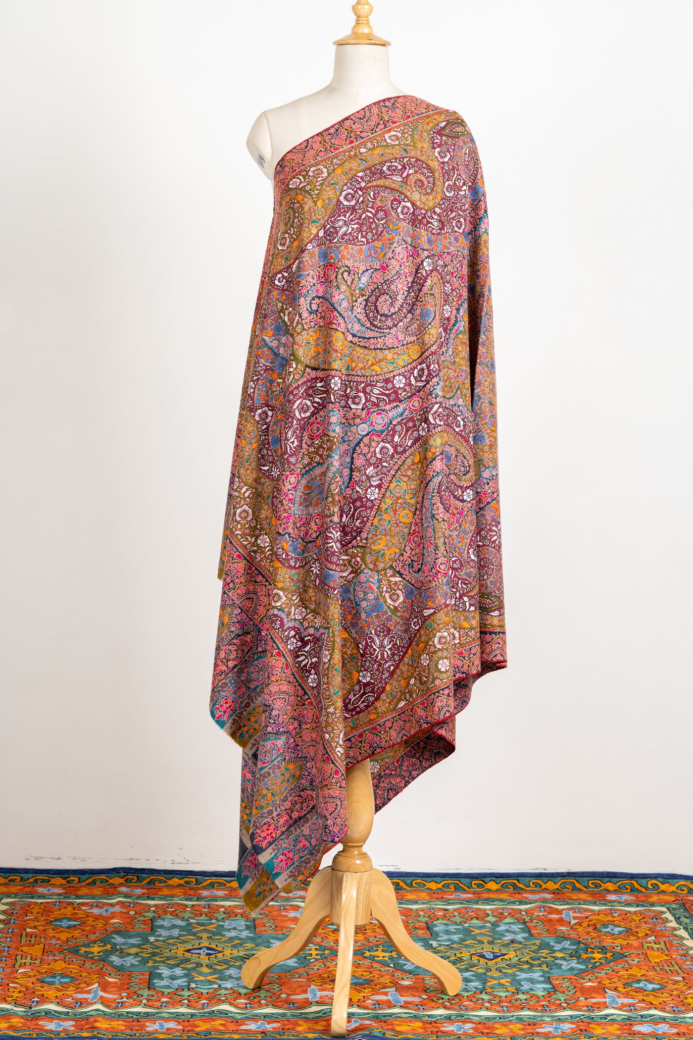 Kalamkari: Grandeur Pure Pashmina Hand-Embroidered Sozni Shawl