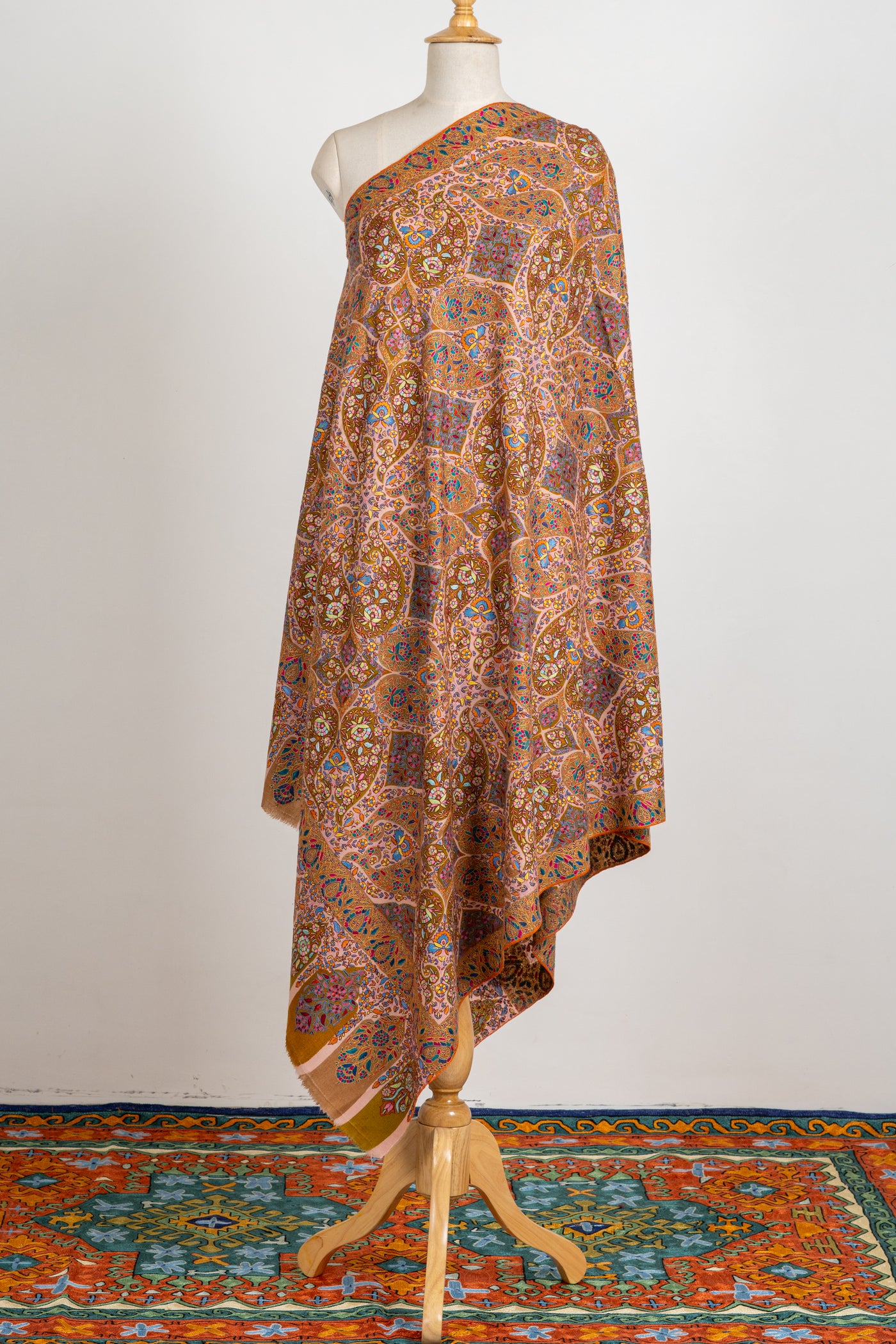 Kalamkari: Golden Vineyard Pure Pashmina Hand-Embroidered Sozni Shawl