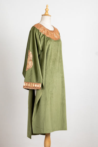 Olive Green Velvet Suit Ensemble - 2 Pcs with Tilla Stole for Effortless Elegance