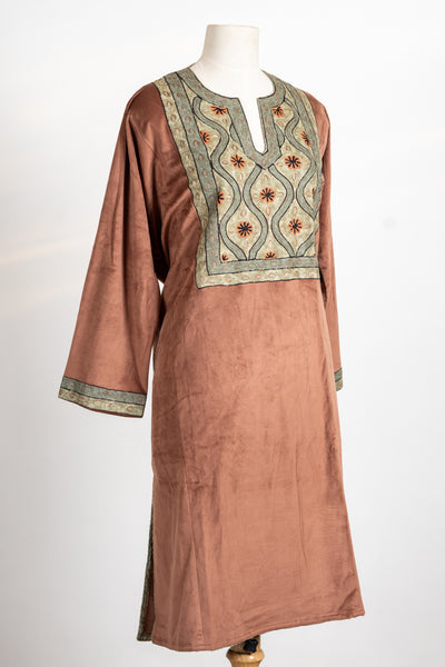 Earthy Chestnut Velvet Suit- 3 Pcs with Aari Embroidered Stole and Trouser