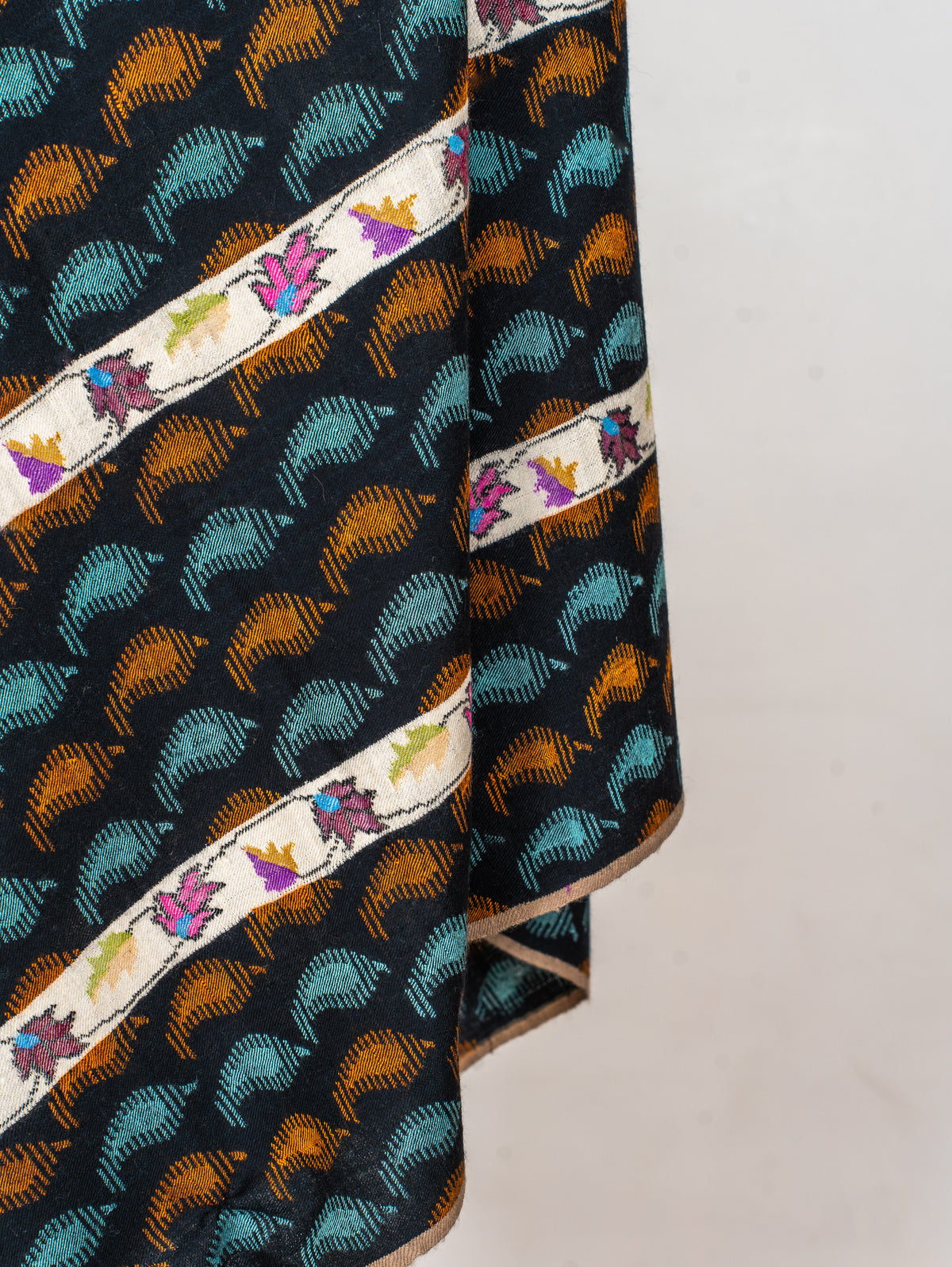 Midnight Rhythm Hand Woven Kani Pure Pashmina Shawl