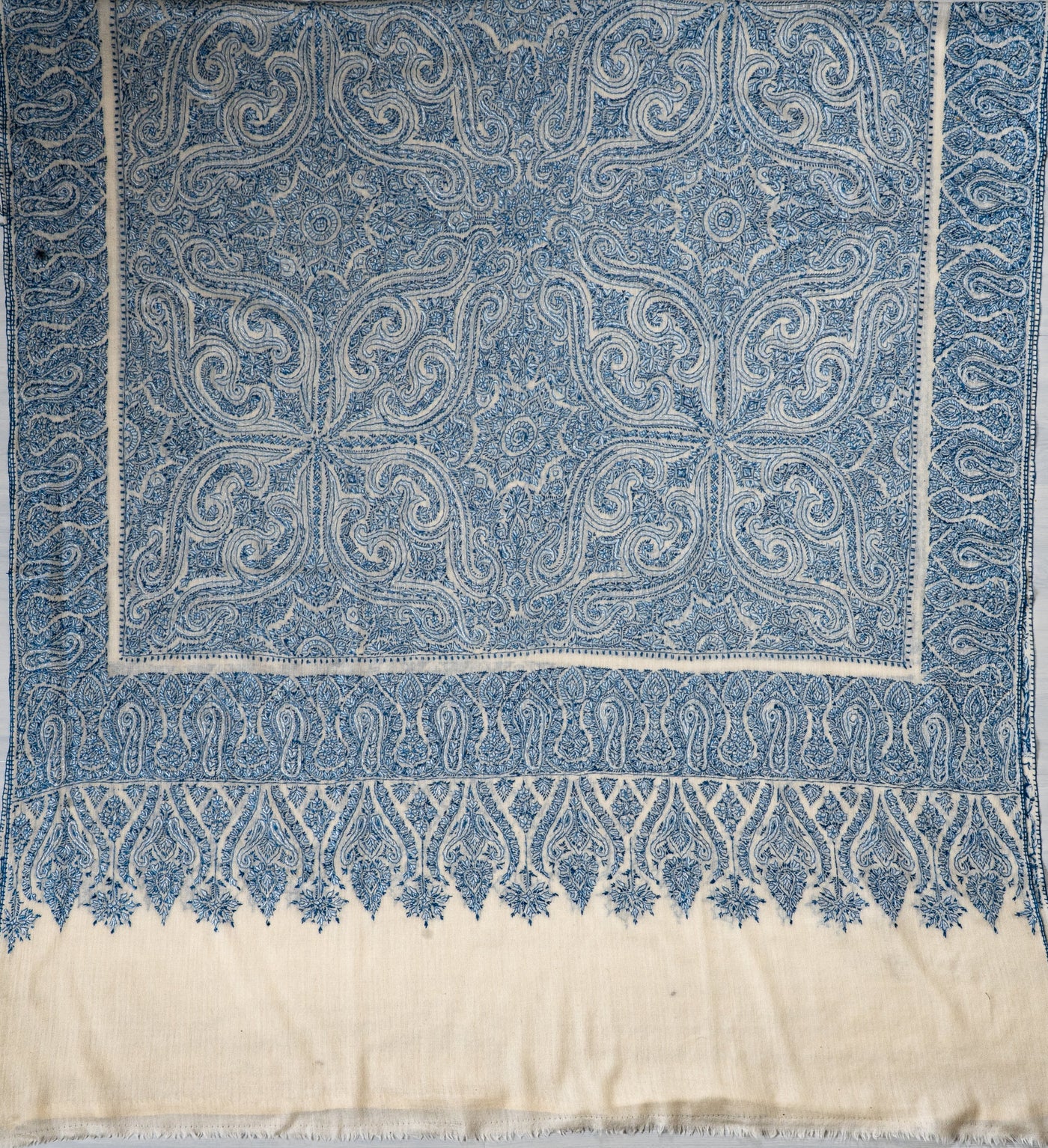 2.5 Yards | Neel Jamawar — Sozni Hand-Embroidered Shawl in Ivory & Sapphire Blue