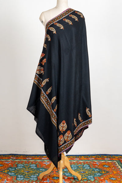 Noor-e-Nazakat: Hand Embroidered Tilla and Sozni Merino Wool Shawl