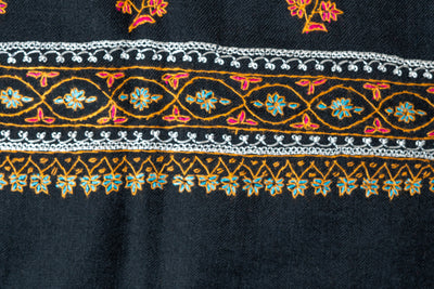 Noor-e-Nazakat: Hand Embroidered Tilla and Sozni Merino Wool Shawl