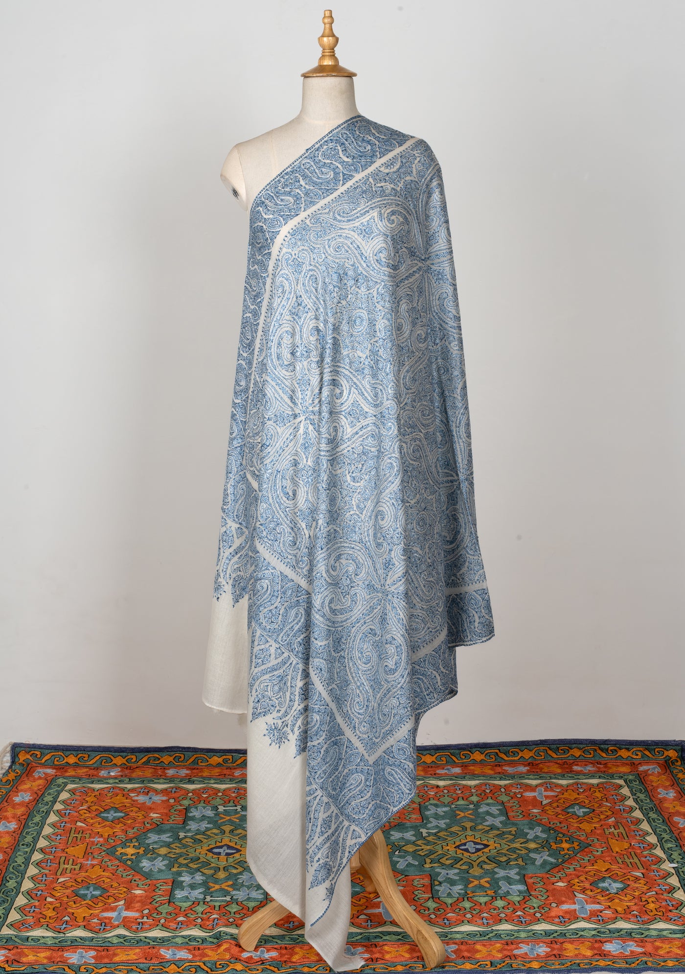 2.5 Yards | Neel Jamawar — Sozni Hand-Embroidered Shawl in Ivory & Sapphire Blue