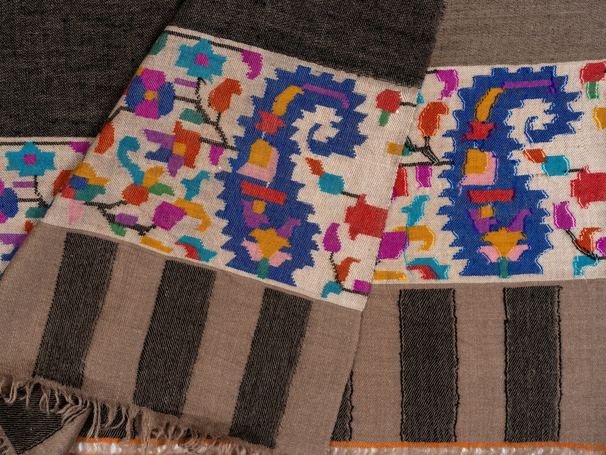 Earth & Bloom Hand Woven Kani Pure Pashmina Shawl