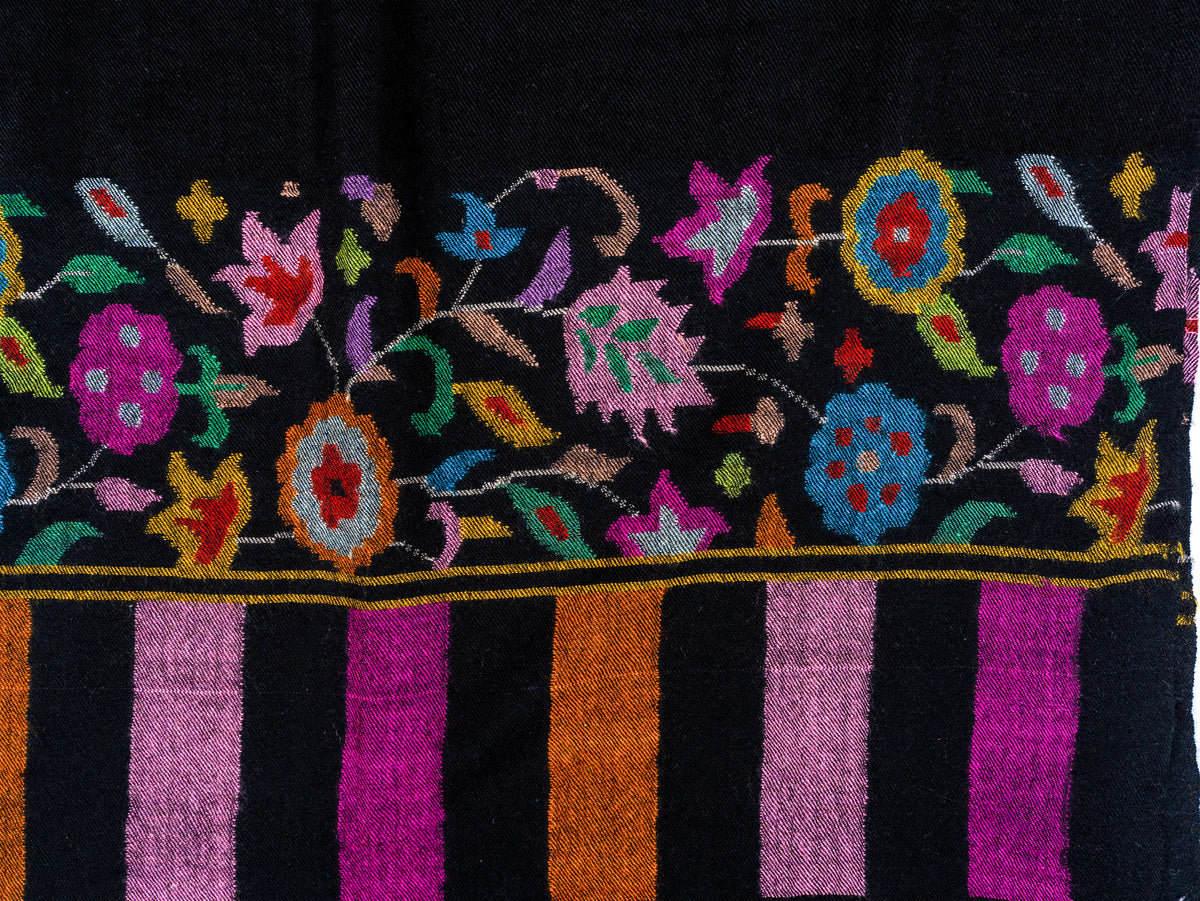 Noir Garden Hand Woven Kani Pure Pashmina Shawl
