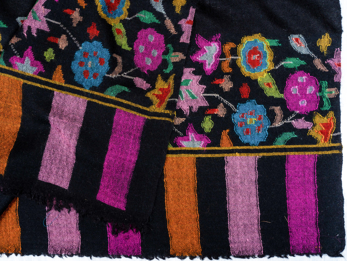 Noir Garden Hand Woven Kani Pure Pashmina Shawl