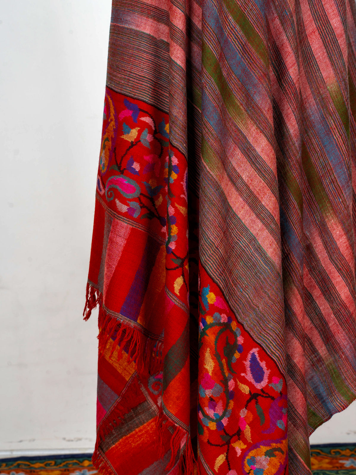 Ember Weave Hand Woven Kani Pure Pashmina Shawl