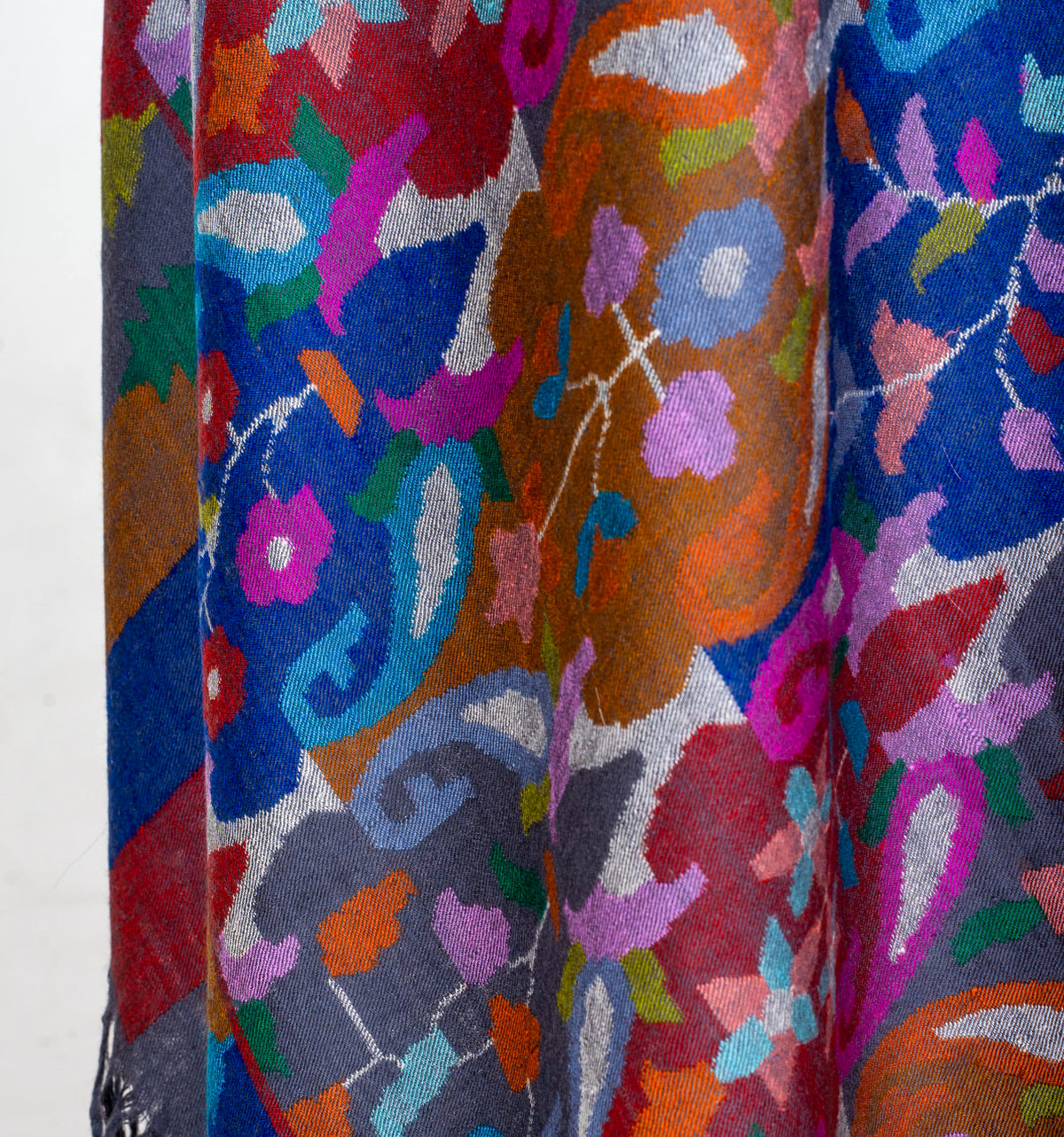 2.5 Yards Painted Reverie Hand Woven Kani Pure Pashmina Shawl