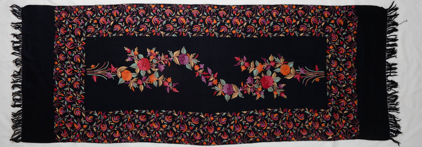 Gulzar-e-Shab – Hand Aari Embroidered Merino Wool Scarf