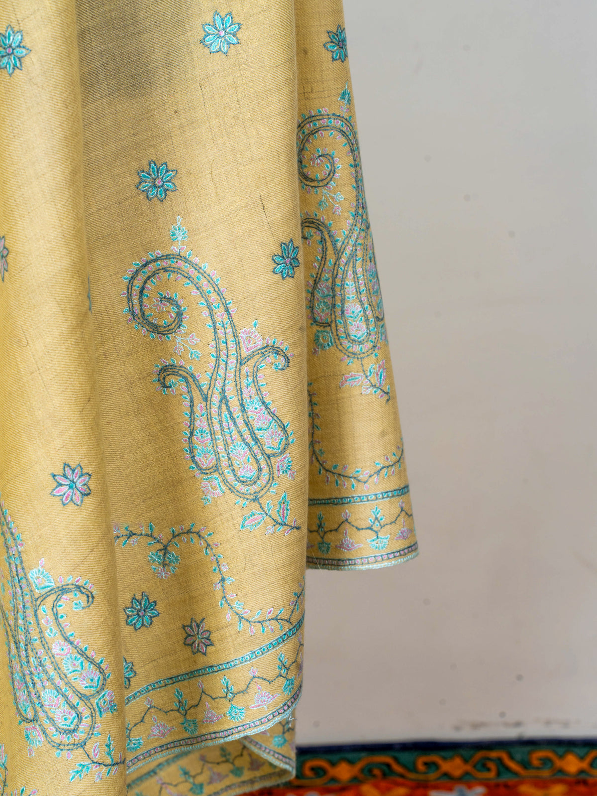 Turquoise Paisley Pure Pashmina Hand Embroidered Sozni Shawl