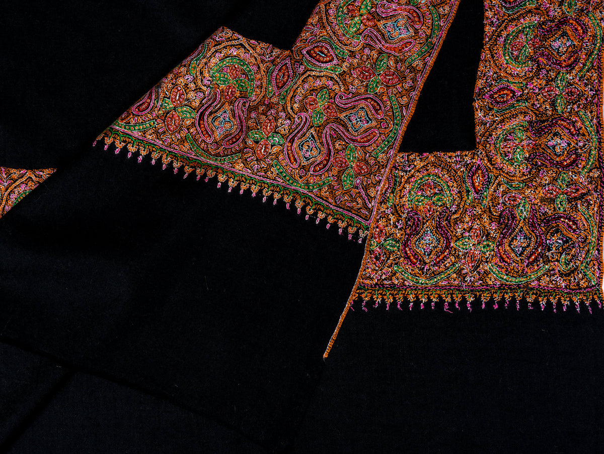 Midnight Border Pure Pashmina Sozni Hand Embroidered Shawl
