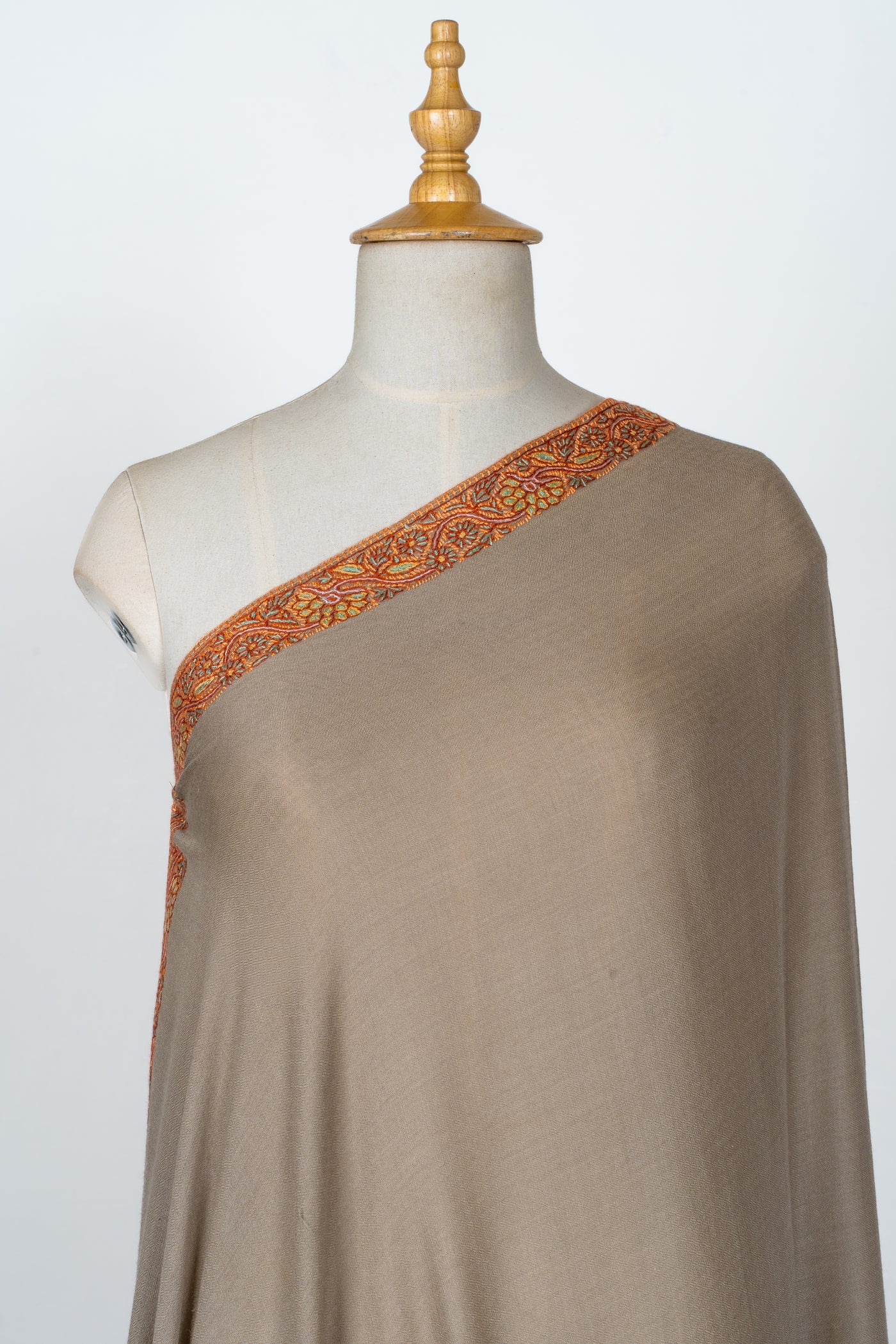 2.5 Yards | Sunehri Daaman — Sozni Hand-Embroidered Shawl in Desert Beige